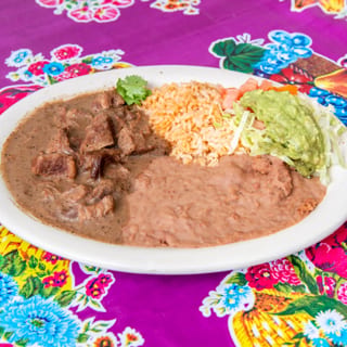 Carne Guisada Plate