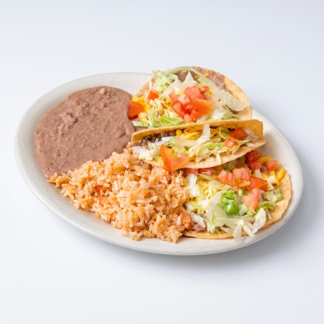 Los Tres Plate.
